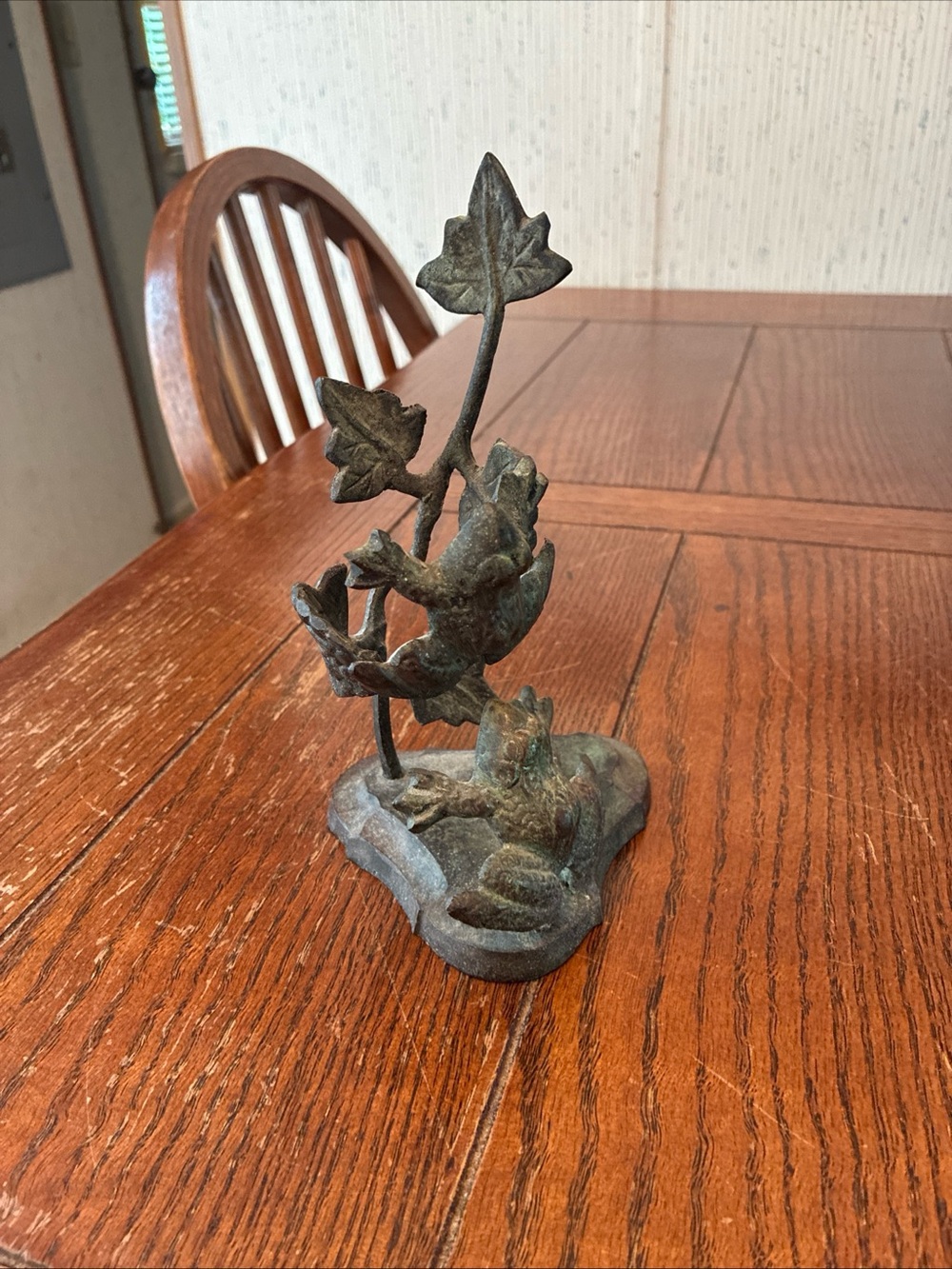 Brass Bronze Frogs Sculpture Leap Frog Flower Incense Vase Candle Holder Decor